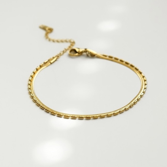 Herringbone Beaded Link Chain Bracelet Set | 18K Gold Plated Stainless Steel - Picture 2 of 3